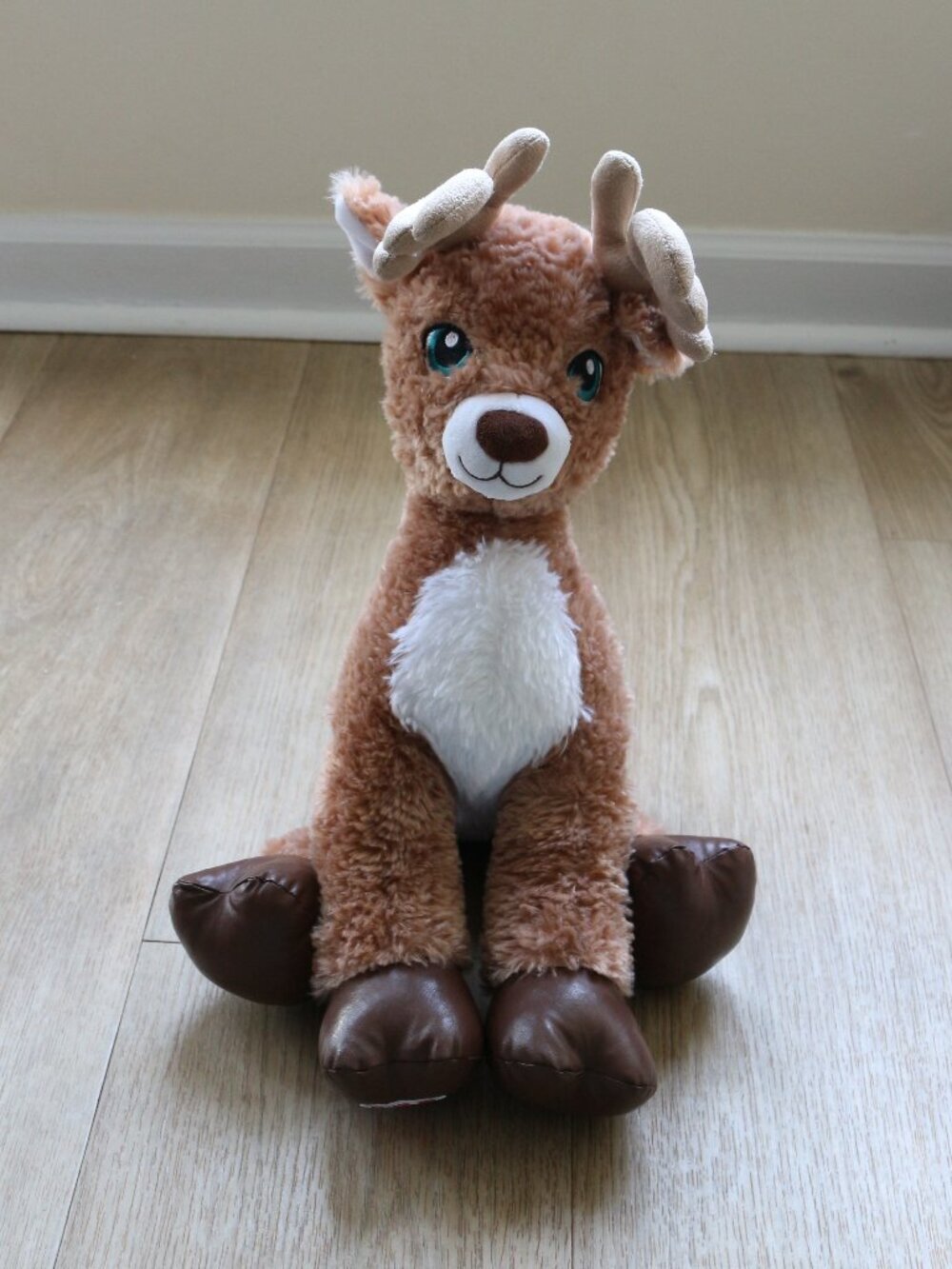 Build-A-Bear Workshop Brown Reindeer Plush Stuffed Animal Teal Eyes Holiday